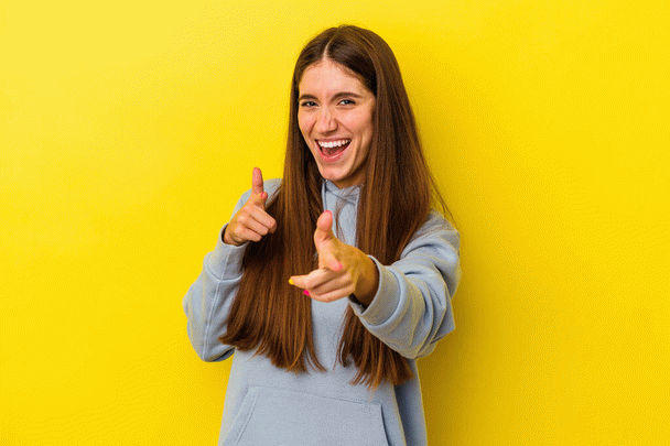 ریزش مو در نوجوانان پسر: بررسی تجربیات نی نی سایتی‌ها